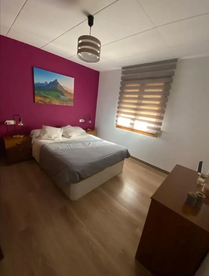 Apartamento Sant Jordi 2 Tremp 0*,